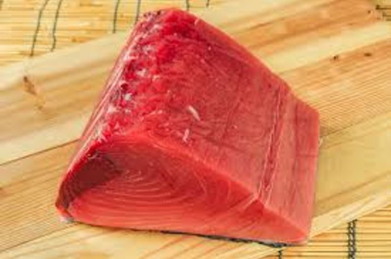 特上の生バチマグロに秋田のハタハタ一夜干し！美味しい旬の食材は浜松市中央区の海鮮中華居酒屋・魚きくで！